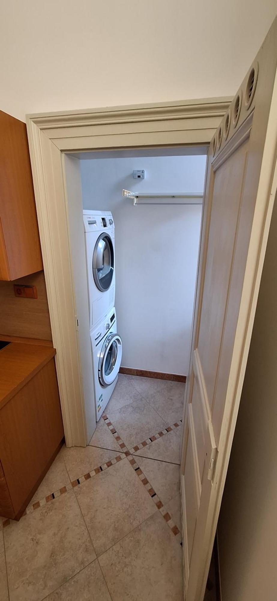 City Center Apartment Thomas No1 Prag Exterior foto